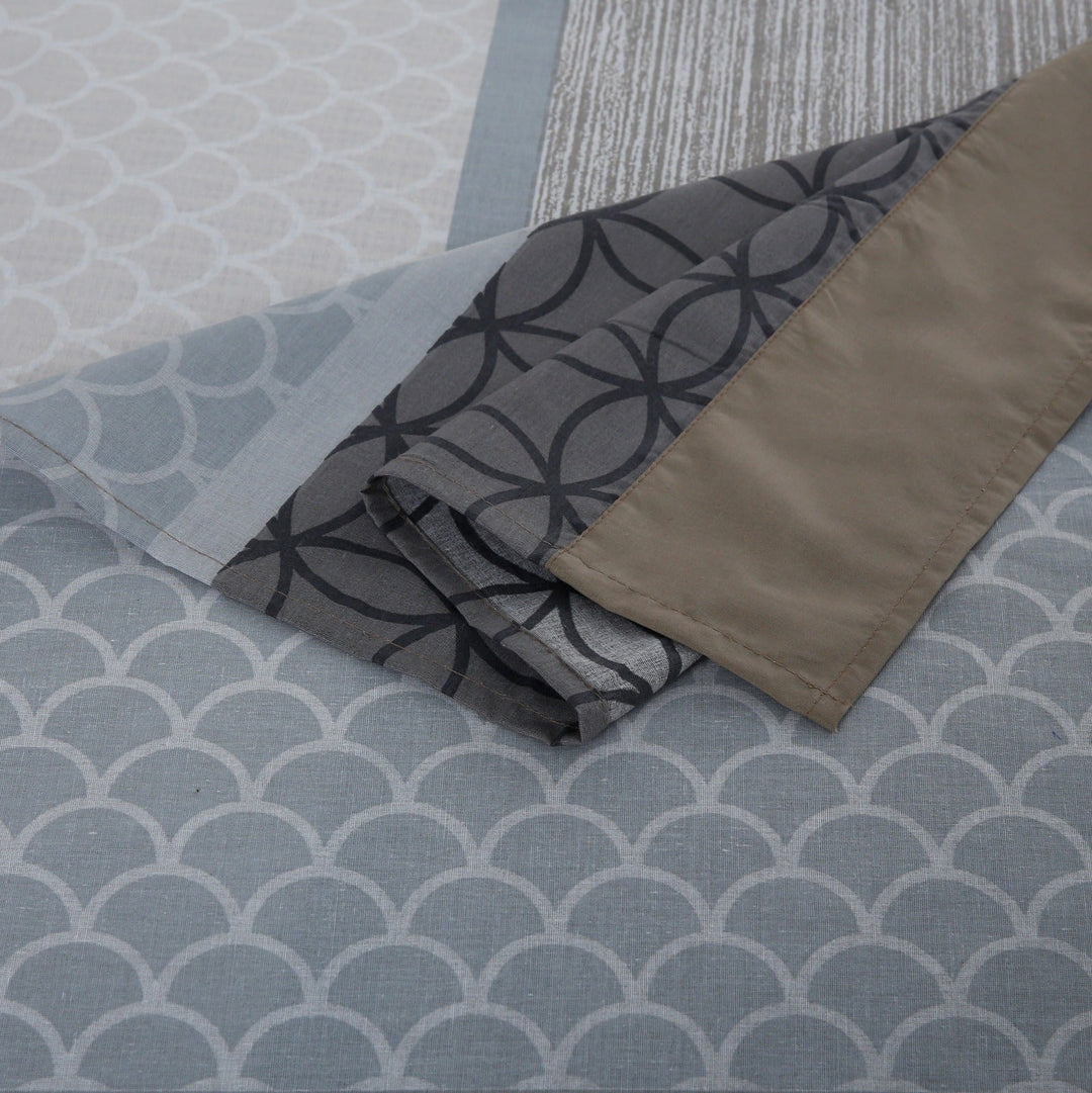 3 Pcs Cuffed Printed Bedsheet Set - 1270