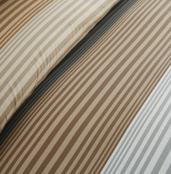 3 Pcs Premium Printed Bedsheet Set - 1263