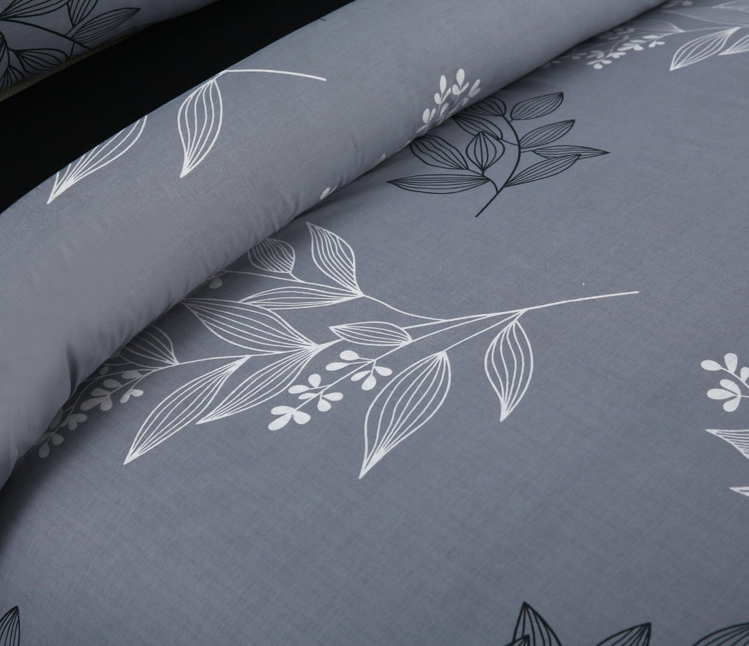 3 Pcs Cuffed Printed Bedsheet Set - 1257